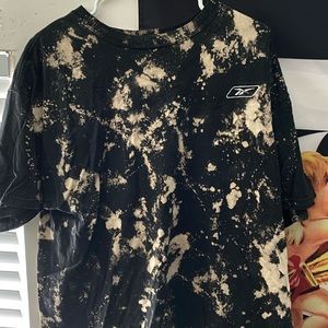 BLEACH DYED REEBOK TEE